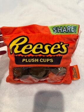 Reeses Plush Cups Share Pack - Plush Toy